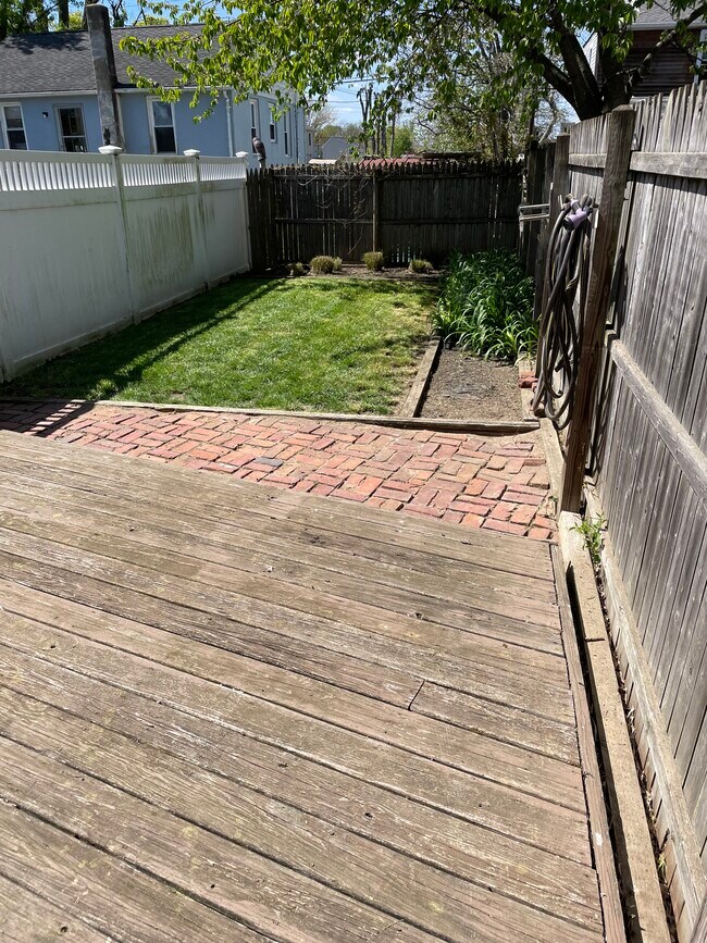 BACKYARD - 235 4th St