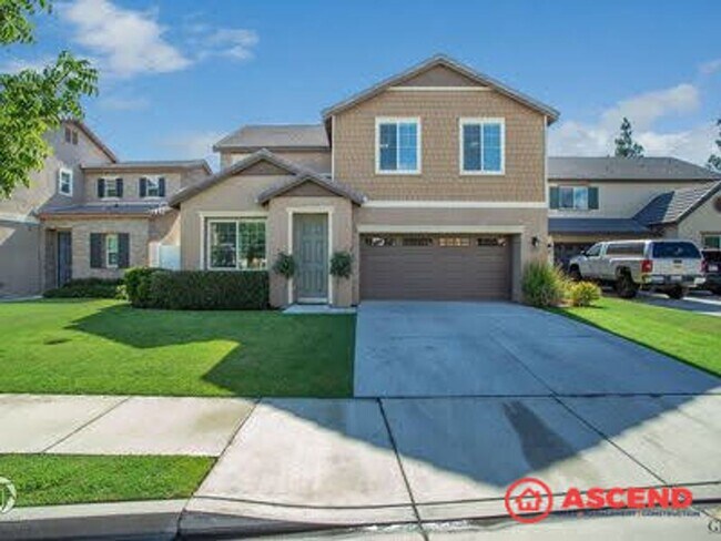 Primary Photo - Stunning 4 bedroom Home In Gated Community!