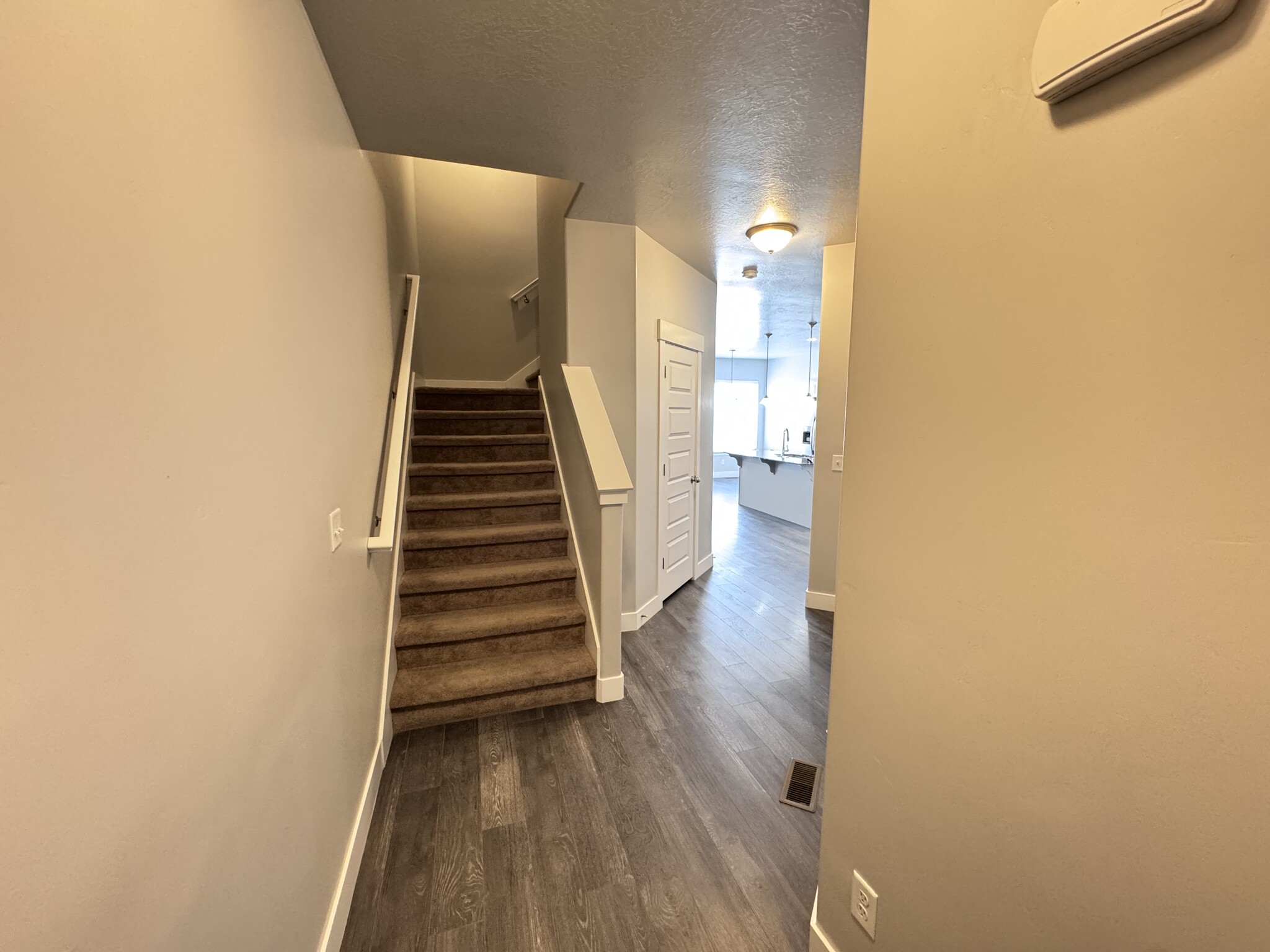 Building Photo - 14541 S Juniper Shade Dr