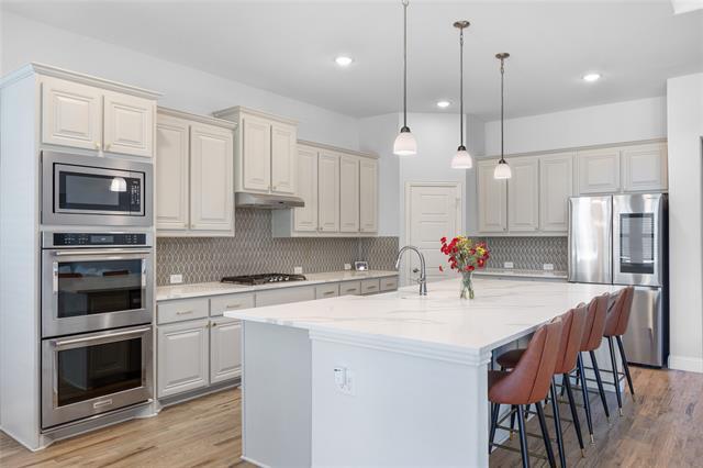 Building Photo - 16921 Eastbrook Dr