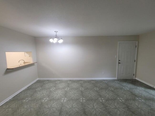 Building Photo - 215 Postoffice St