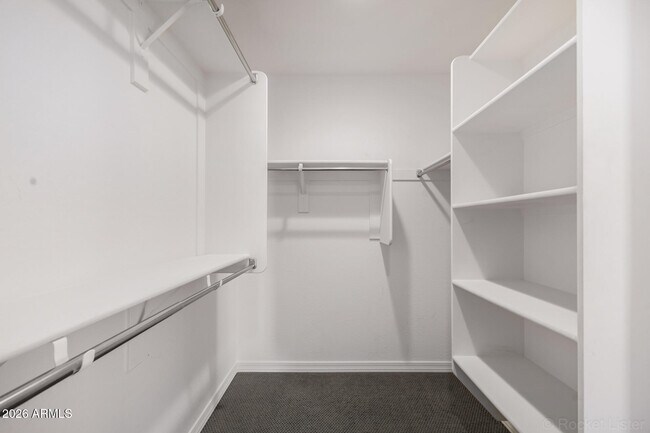 Building Photo - 1712 S 82nd Pl