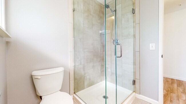 Building Photo - PURE Property Management Presents: Beautiful 3 Bedroom/2 Bath in Santa Rosa!