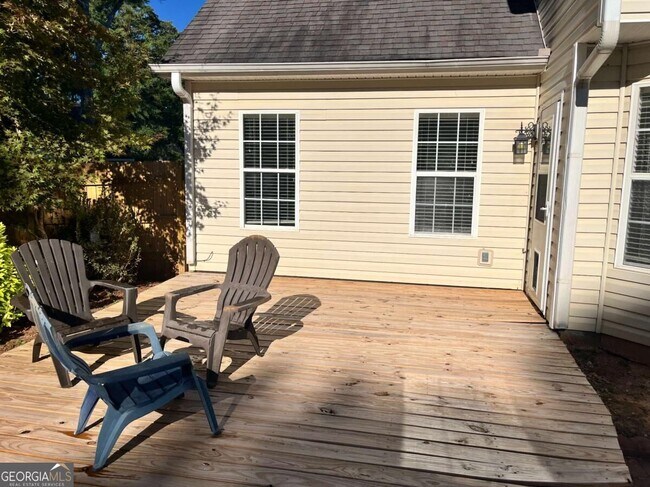 Building Photo - 30 Candlewood Ct