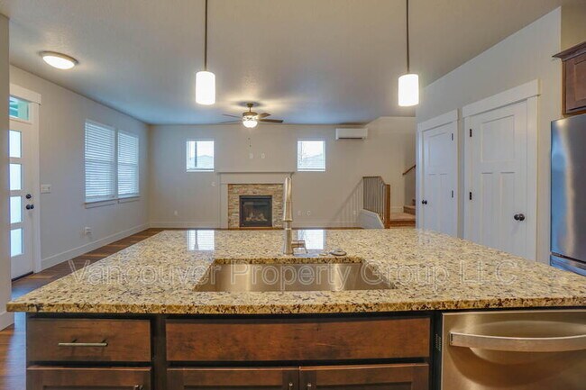 Building Photo - 2940 NW 16th St