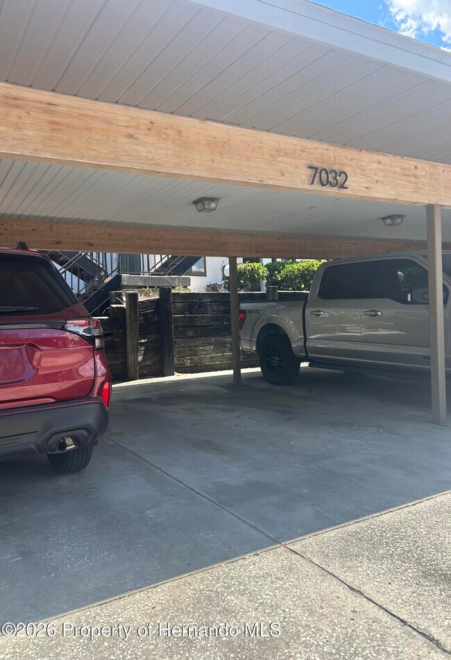 Building Photo - 7032 River Run Blvd