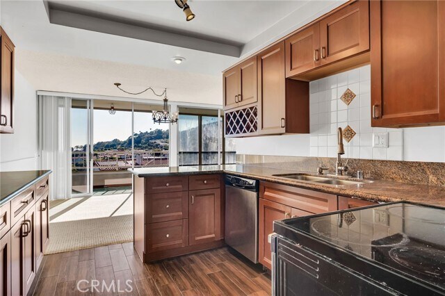 Building Photo - 32614 Coastsite Dr