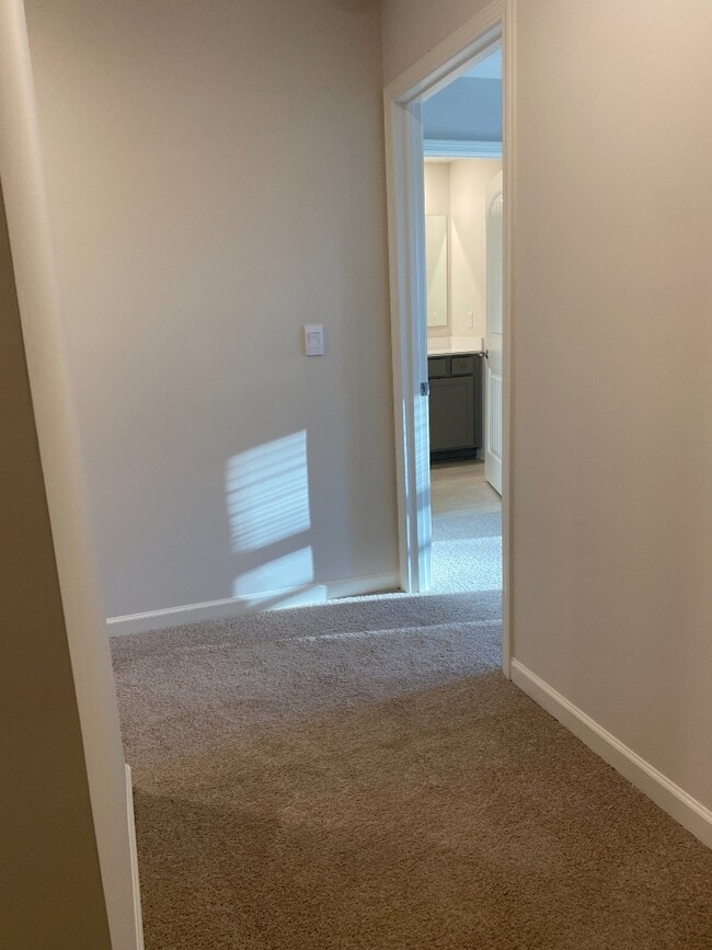 Building Photo - Modern 3-Story Townhome Near Woodstock High & Middle School