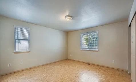 Building Photo - 881 2nd Ave S