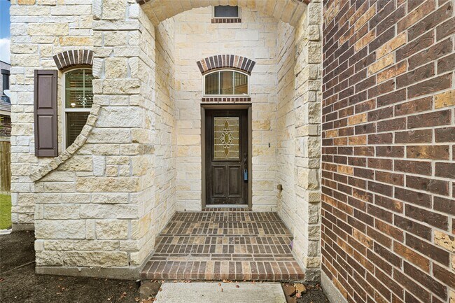 Building Photo - 4943 Ginger Bluff Trail