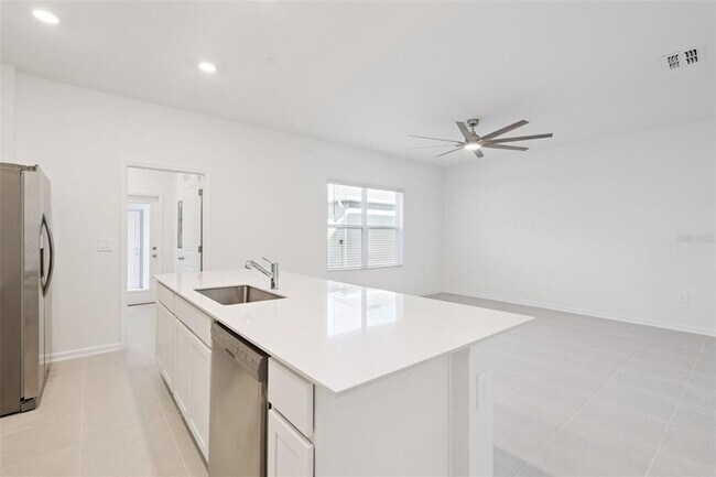 Building Photo - 2888 Haze Rd