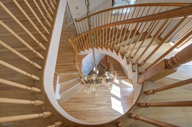 stairway - 4 Dearburn Ct