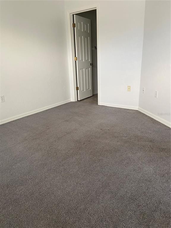 Building Photo - 3920 SW 20th Ave