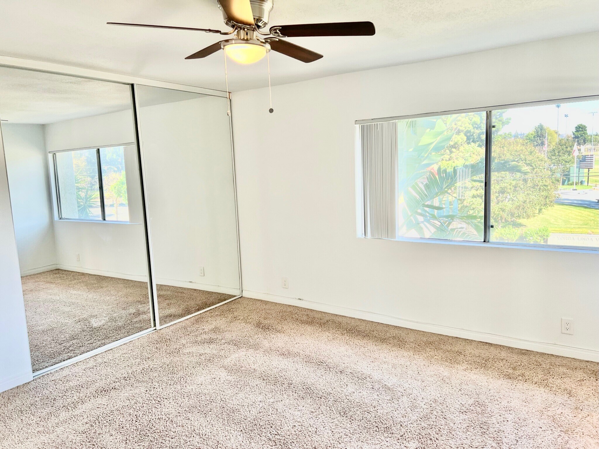 Building Photo - 17578 Orange Dr