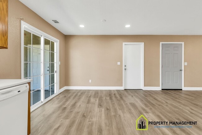 Building Photo - 3-Bedroom Home with Modern Touches-AF