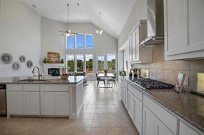 Building Photo - 5401 Snowberry Dr