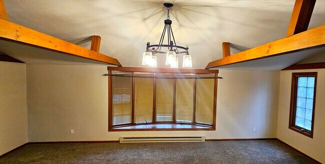 Building Photo - 3306-3308 Shelley Dr