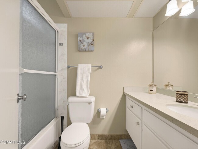 Building Photo - 1244 Heatherview Dr