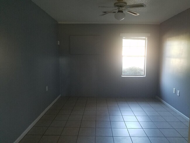 Building Photo - 236 Wagner Dr