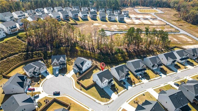 Building Photo - 1127 Trident Maple Chase