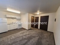 Building Photo - Studio/Efficiency