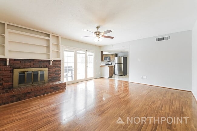 Building Photo - 4BR/2BA | Updated Single Family Home | 2-Car Garage Parking | Gated backyard