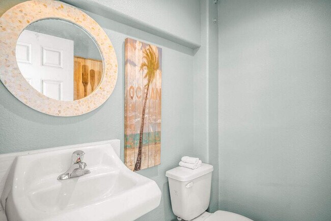 Building Photo - 5497 TX-361