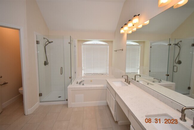 Building Photo - 1822 Diamond Brook Dr