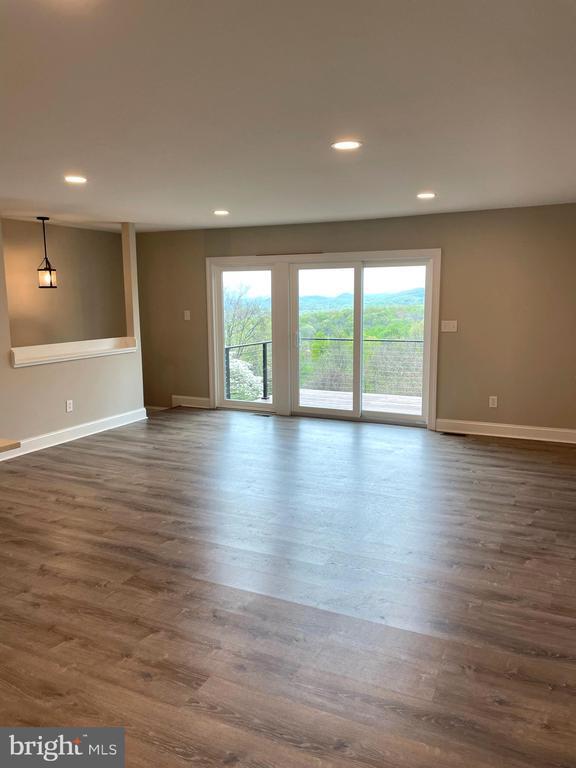 Building Photo - 138 Grimes Golden Rd