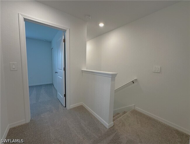 Building Photo - 28521 SWEET MEADOW Dr