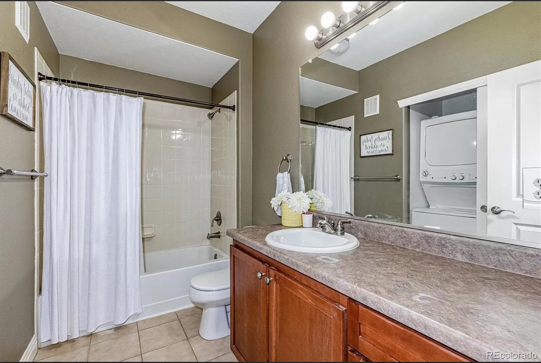 Second Bathroom - 9059 E Panorama Cir