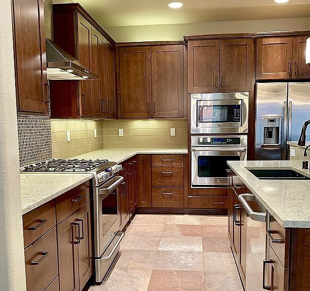 Building Photo - "Discover Your Dream Home: Spacious 4-Bedroom Sanctuary with 3 Full Baths in Beautiful Anchorage!"