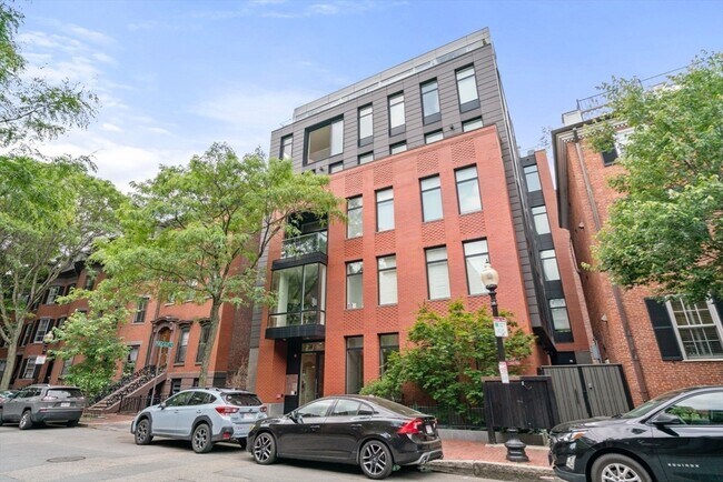 Building Photo - 7 E Springfield St