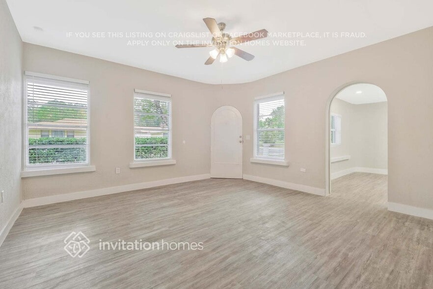 Building Photo - 9805 Winston St