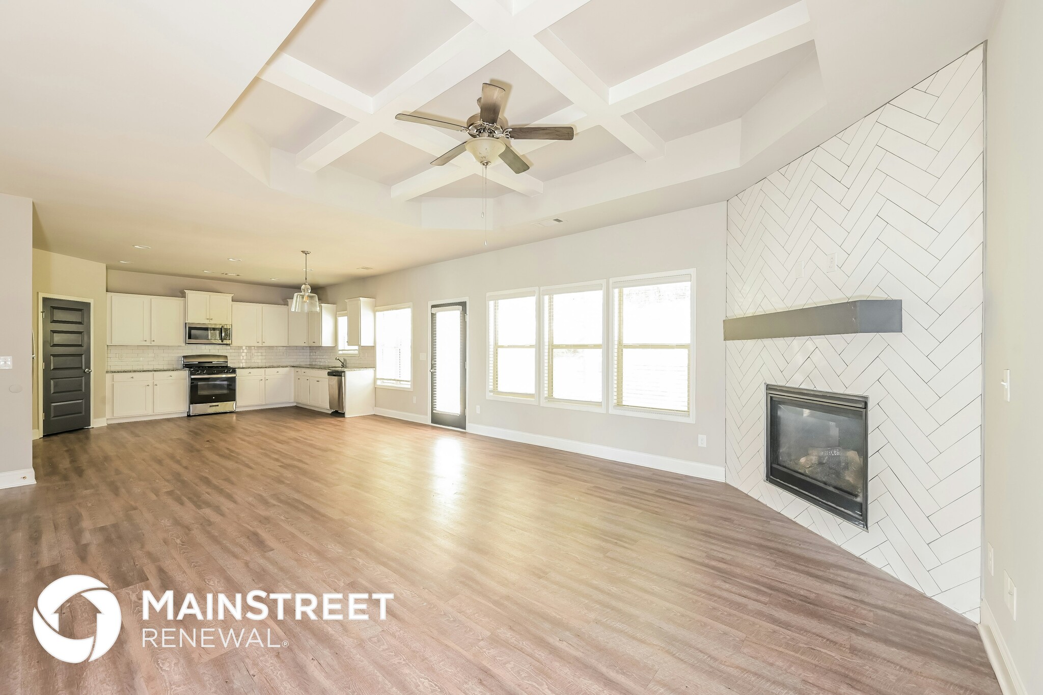 Building Photo - 747 Overlook Gln Dr