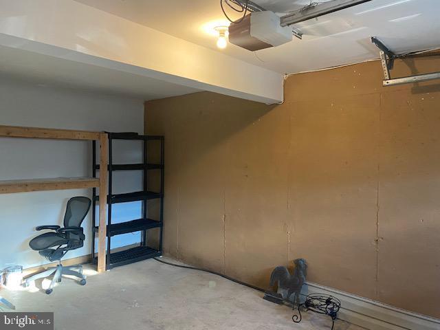 Building Photo - 3744 Swetland Dr