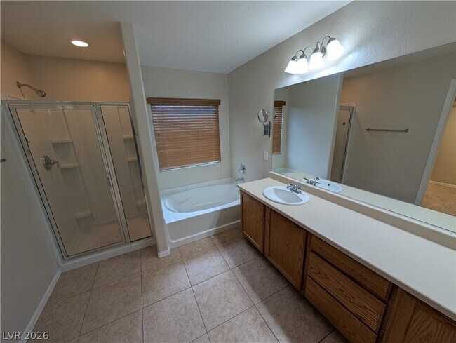 Building Photo - 11908 Orense Dr