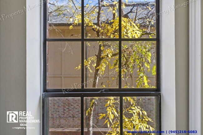 Building Photo - 4111 Herschel Ave