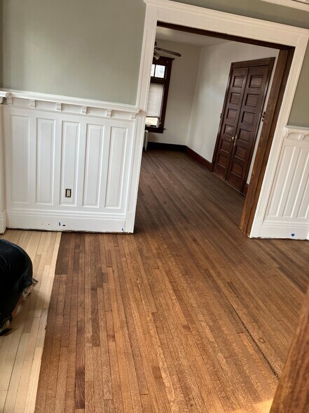 Paneled kitchen walls - 2582 N Cramer St