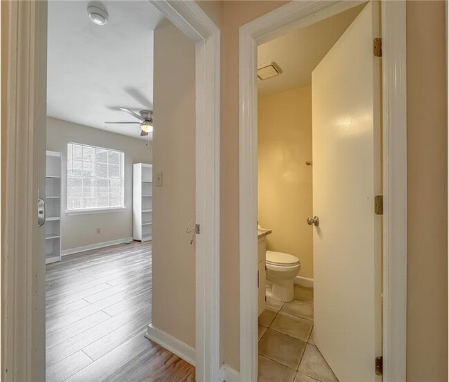 Building Photo - 1555 Sprucewood Trail