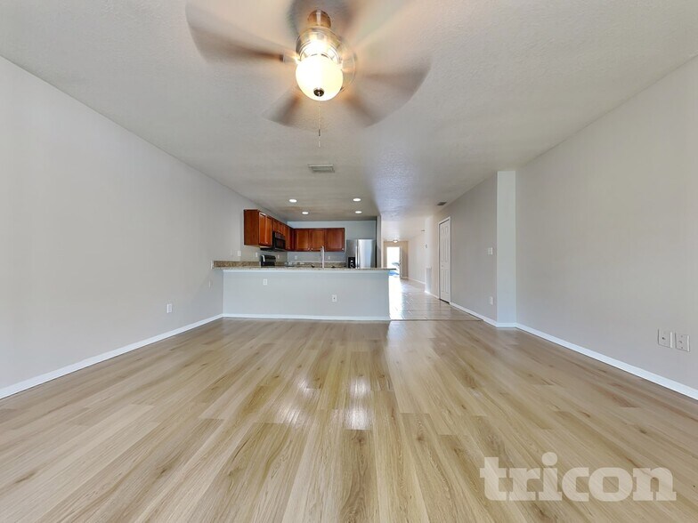 Building Photo - 30801 Temple Stand Ave