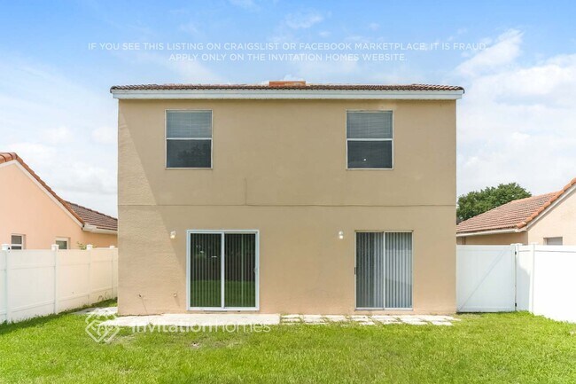 Building Photo - 2337 Cordova Ct