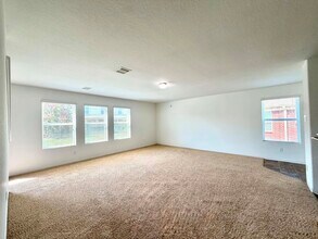 Building Photo - 2803 S Red Birch Cir