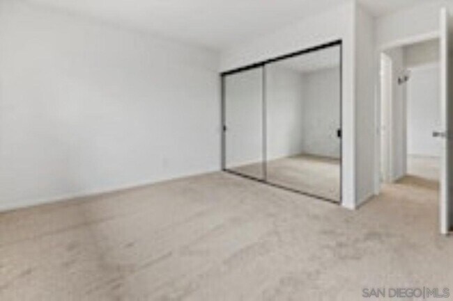 Building Photo - 4885 Cole St