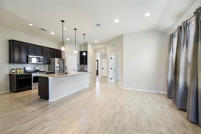 Building Photo - 107 Barley Fork Ln