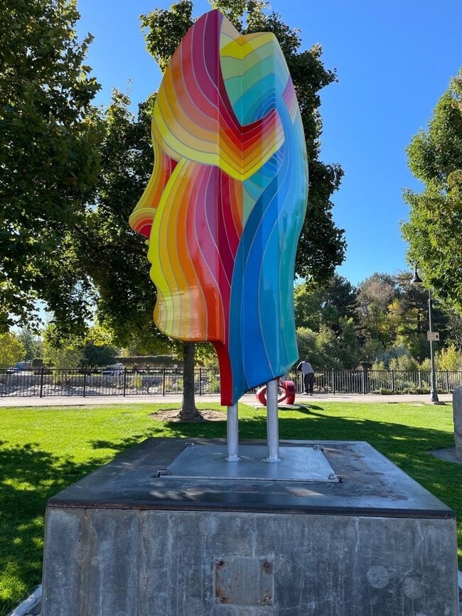 Building Photo - 2bd, 2ba Reno Bungalow in the Riverwalk Di...