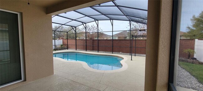 Building Photo - 16084 Shasta St