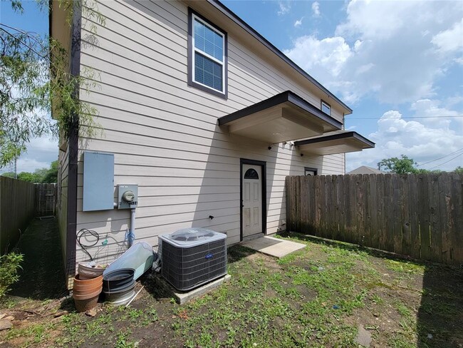 Building Photo - 9034 Jutland Rd