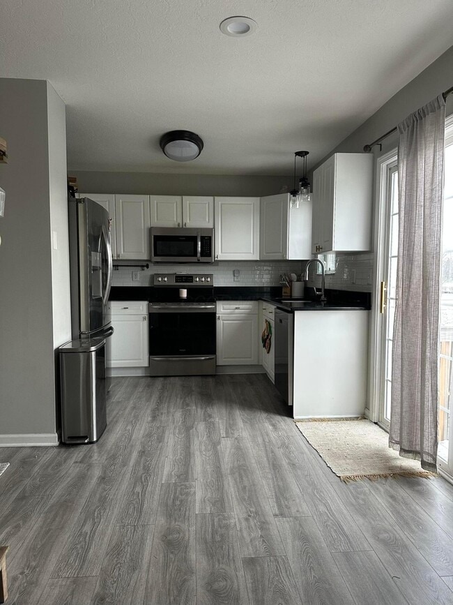 Building Photo - 6002 Andrew John Dr