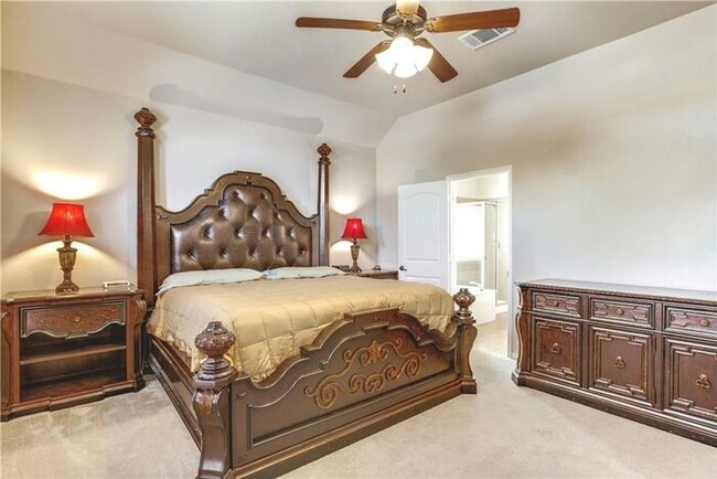 Building Photo - Frisco home ready for move in